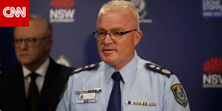 هجوم سيدني.. الشرطة تكشف تفاصيل عن أب وابنه أطلقا النار