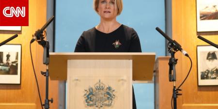 لماذا هاجمت رئيسة الاستخبارات البريطانية بوتين في أول خطاب لها؟