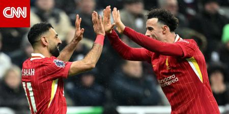 كورتيس جونز يكشف عن تصرف لافت قام به زميله محمد صلاح مع لاعبي ليفربول