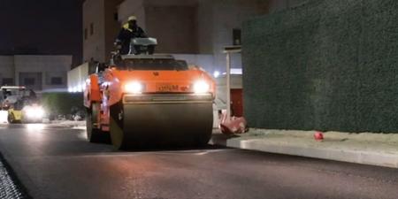 خلطة «الأشغال» الأسفلتية تثبت كفاءتها خلال الأمطار