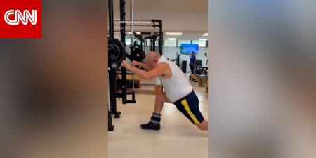 في سن الثمانين.. شاهد الرئيس البرازيلي يبثّ تمارينه الرياضية مباشرةً