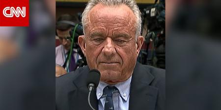 عضو في الكونغرس يضغط على وزير الصحة بشأن سلامة ترامب العقلية.. إليك ما قاله