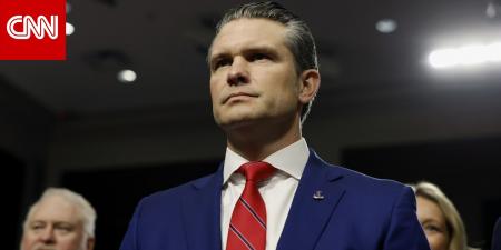 "لا أخجل بإيماني".. وزير الدفاع الأمريكي يرد على سؤال حول "ترويج البنتاغون للمسيحية"