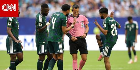 أمير سعودي عن مباراة منتخب بلاده مع إسبانيا: أتمنى ألا تكون نتيجة كبيرة