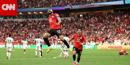 "ع المكسب كله يرقص".. هكذا احتفل صلاح ورفاقه بفوز مصر التاريخي في كأس العالم