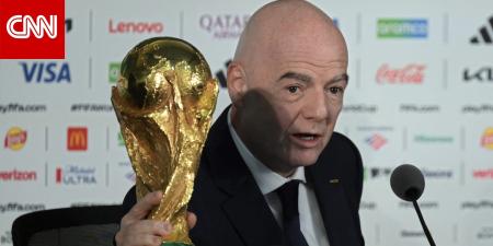 "لا نجني دولاراً واحداً".. رئيس فيفا يرد على منتقدي استراحة شرب المياه في المونديال