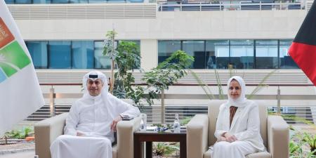 الوزيران الفليج والجلاهمة: الاستدامة.. خيار استراتيجي للدولة