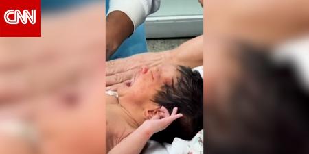 رضيع بعمر 18 يوماً ينجو بعد 32 ساعة تحت أنقاض زلزالي فنزويلا