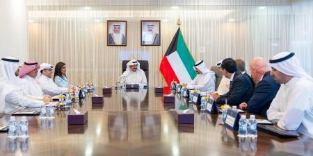 رئيس الوزراء: تشجيع استقطاب الاستثمارات الأجنبية لتحسين بيئة الأعمال ودفع مسيرة التنمية