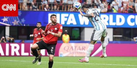 عزالدين الكلاوي يكتب: "الفراعنة" خرجوا برأس مرفرع بعد إحراج ميسي ونجوم "التانغو"