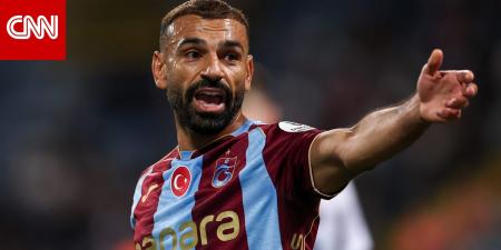نبأ عاجل .. صورة جديدة لمحمد صلاح أثناء توقيع عقده مع طرابزونسبور - بوابة مصر الجديدة