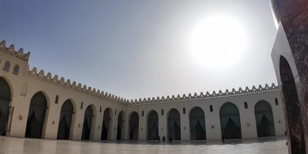 مواقيت الصلاة، موعد أذان الفجر اليوم الإثنين في القاهرة والمحافظات