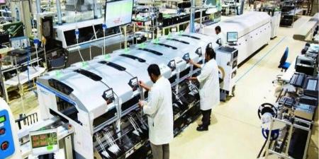 تداول اليوم .. باحثة اقتصادية: بدء الإنتاج في 164 مصنعاً بالسعودية يعزز توطين سلاسل الإمداد - بوابة مصر الجديدة