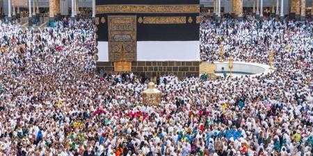 خصم 150 جنيهًا، موعد رد مقدمات جدية حجز برامج الحج السياحي