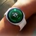 ساعة Galaxy Watch 9 تواجه مشكلة حرارة أثناء الشحن.. وحمام ثلجي يخفض وقت الشحن إلى النصف