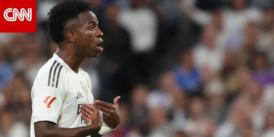 بعد اعتراضه على استبداله بالكلاسيكو.. هكذا اعتذر فينيسيوس من جمهور ريال مدريد