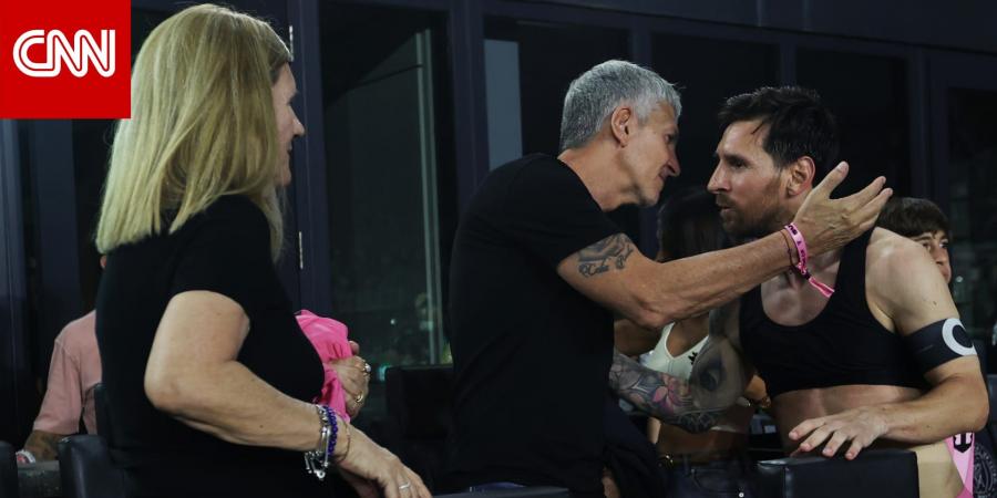 خطف الأنظار.. هذا ما فعله ميسي مع والديه بعد مباراة إنتر ميامي وناشفيل