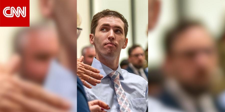 لحظة مثول المتهم بقتل تشارلي كيرك أمام المحكمة للمرة الأولى