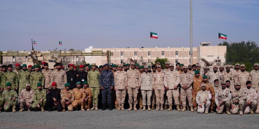 رئيس الأركان: التدريب الواقعي والتمارين الميدانية المشتركة تُشكّل ركيزة أساسية في تطوير القدرات القتالية