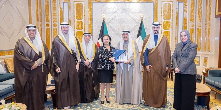 صاحب السمو يستقبل المدير العام لهيئة تشجيع الاستثمار المباشر وأعضاء «الهيئة»