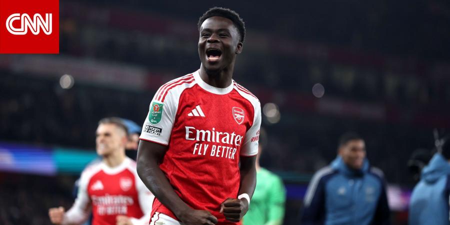 هدية "غير متوقعة" من بوكايو ساكا لمشجع بعد مباراة أرسنال وبرايتون