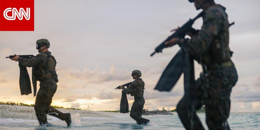 البنتاغون ينشر صوراً لجنود مارينز يتدربون على هجوم برمائي