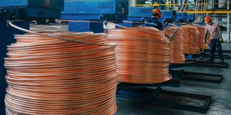 تراجع أسعار المعادن العالمية مع تهديد أمريكا باستهداف طاقة إيران