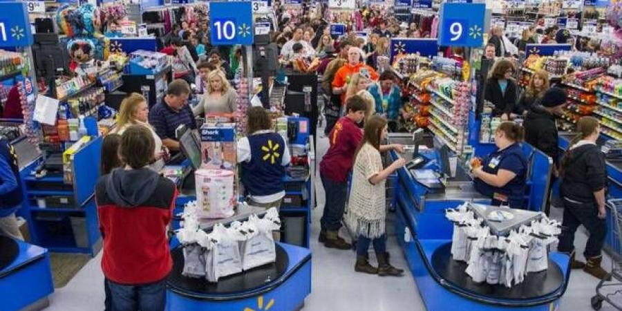 التضخم بأمريكا يقفز لـ 3.3% في مارس بفعل صدمة الطاقة