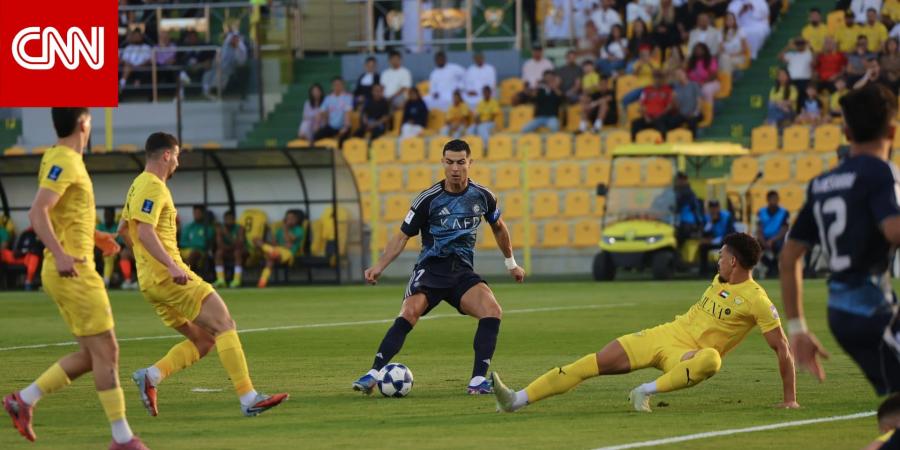 تصرف "غير متوقع" من رونالدو لحظة ترديد جماهير الوصل اسم ميسي