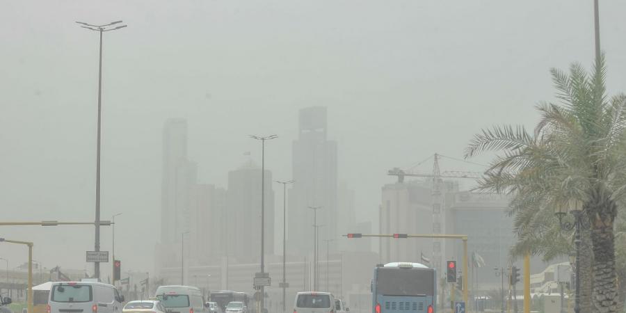 «الأرصاد» تُحذّر: رياح مثيرة للغبار تقل معها الرؤية الأفقية
