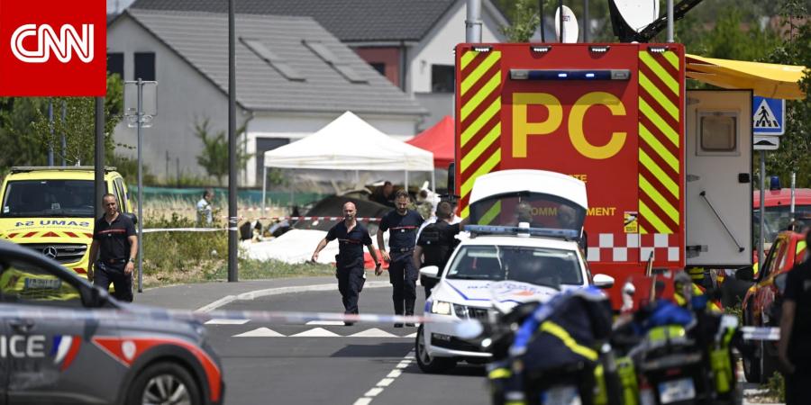 مسؤولون: مقتل 11 شخصا بتحطم طائرة للقفز المظلي في فرنسا