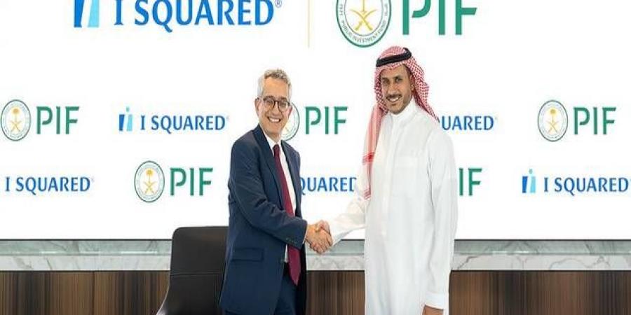 "آي سكويرد" العالمية تبحث فرص استثمارات بملياري دولار في شركات تابعة لـ PIF