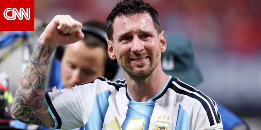 لاعب إسبانيا يُعلق على منشور ليونيل ميسي بعد الهزيمة بنهائي كأس العالم