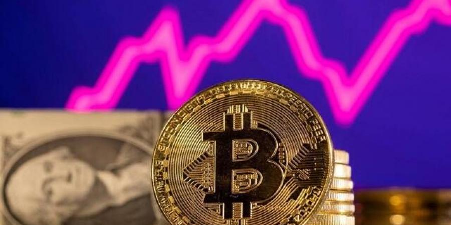 تداول اليوم .. توقعات بانخفاض البيتكوين إلى 75 ألف دولار بنهاية 2026 - بوابة مصر الجديدة