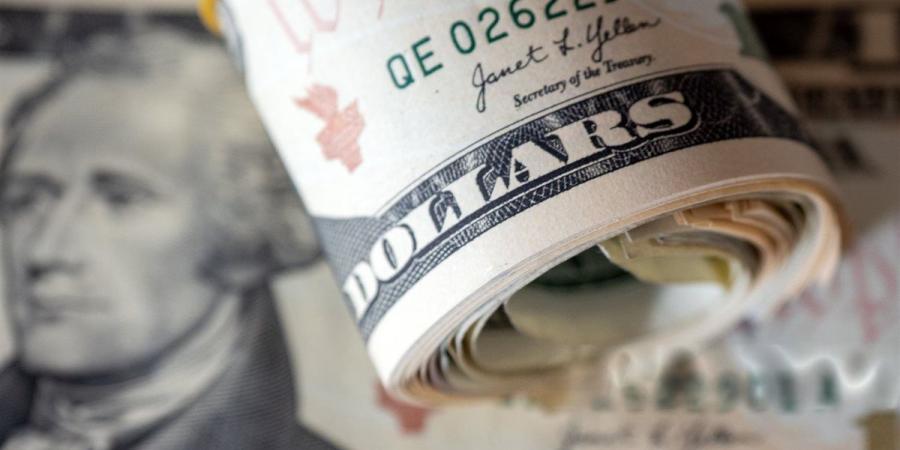 الدولار يفاجئ المصريين، ماذا حدث للجنيه بعد تثبيت «المركزي» أسعار الفائدة؟