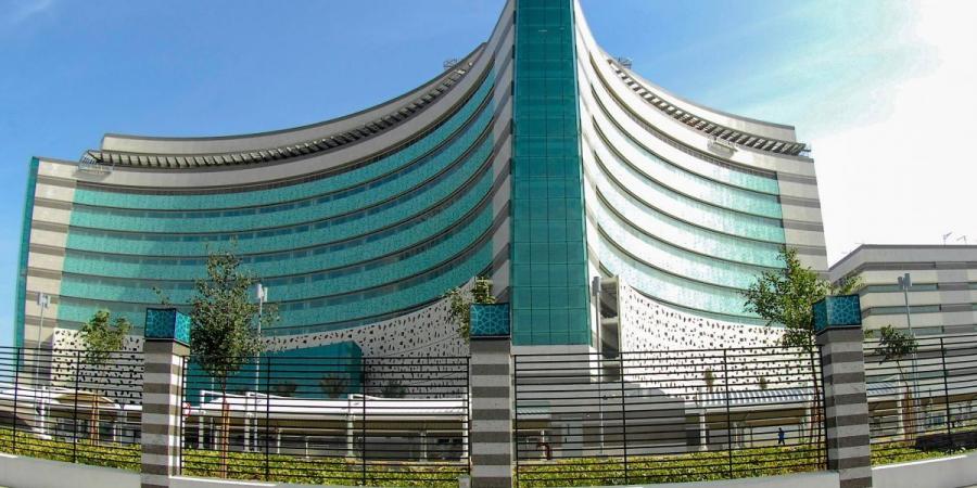 نبأ هام .. إنجاز طبي.. مستشفى جابر يجري أكثر من 100 عملية لتبديل الصمام الأورطي عبر القسطرة - بوابة مصر الجديدة