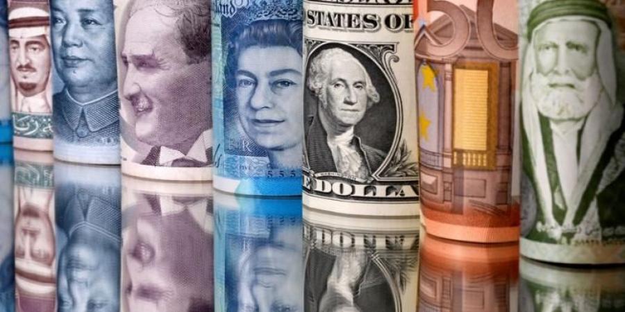 الدينار الكويتي يرتفع أمام الجنيه في البنوك المصرية بختام تعاملات اليوم
