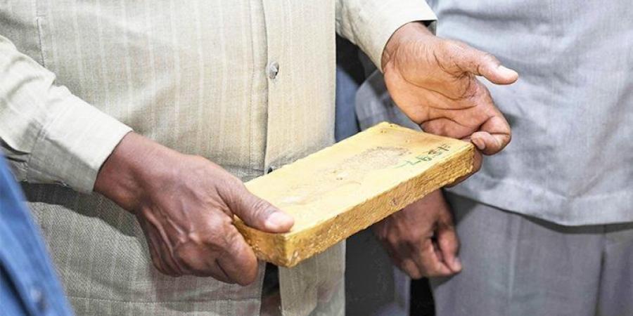 السودان يعتزم تجريم حيازة الذهب من دون سند رسمي