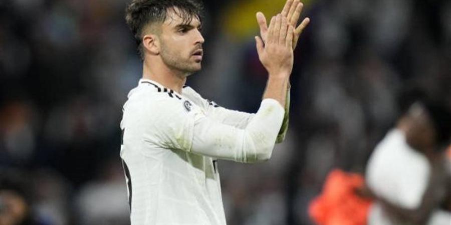 غضب عارم بين أسرة أسينسيو من ريال مدريد