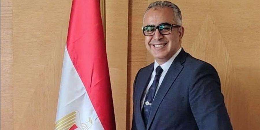 متخصص في الاقتصاد الإفريقي يدعو لإطلاق قمة سنوية مصرية للبريكس والكوميسا بالعلمين الجديدة