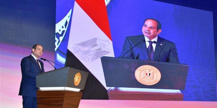 السيسي: إدارة الموارد المائية المشتركة اختبار حقيقي لقدرتنا على التكامل الأفريقي