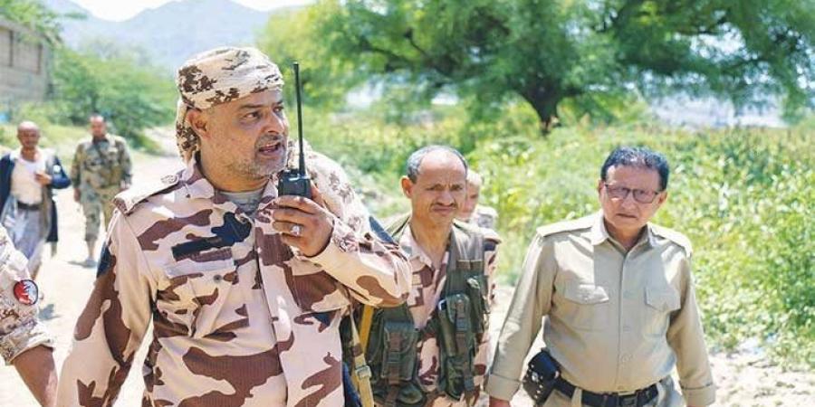 الرئيس اليمني يعلن معركة «استعادة الجمهورية»… والحوثيون يقطعون طريق تعز ـ عدن