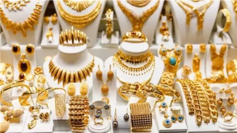 سعر الذهب عيار 24 في سوق المجوهرات اليوم 12-10-2026