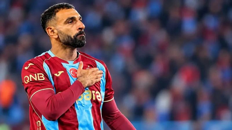 "ليس سيئًا".. جوارديولا يدعم قرار محمد صلاح بالانتقال إلى طرابزون