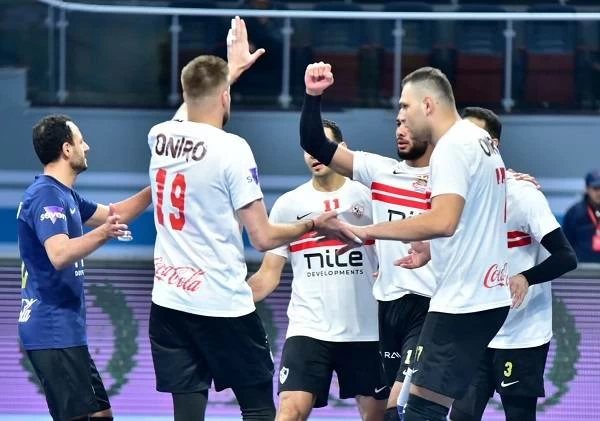 «طائرة الزمالك» يفوز على الطيران في الدوري الممتاز