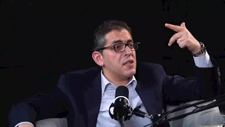 مهاب مجاهد: السوشيال ميديا أداة.. والعيب في طريقة استخدامنا