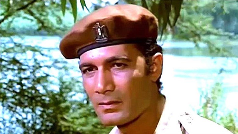 جنرال الشاشة.. كيف جسد محمود ياسين روح المقاتل المصري؟