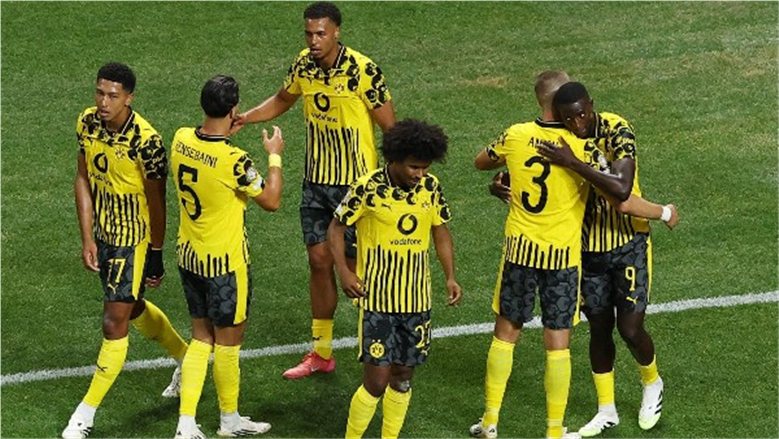 جدول مباريات اليوم الجمعة والقنوات الناقلة.. مواجهات قوية في الدوريات الأوروبية والعربية