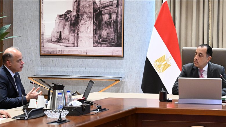 رئيس الوزراء يستعرض مقترحات تنمية الصادرات المصرية