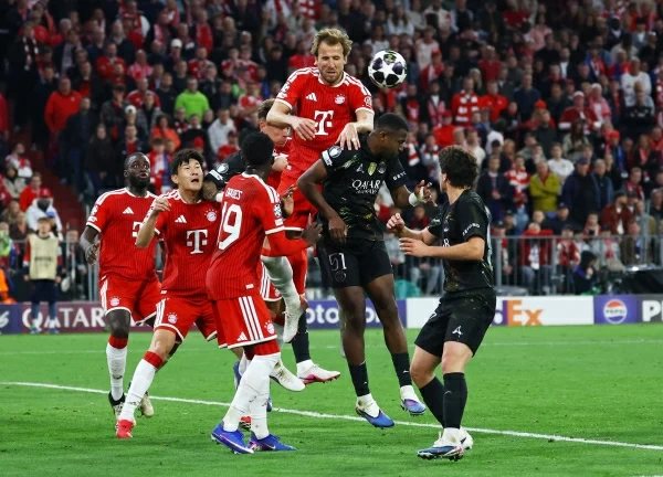 القنوات الناقلة لمباراة بايرن ميونخ ضد أرسنال في دوري أبطال أوروبا.. والمعلق
